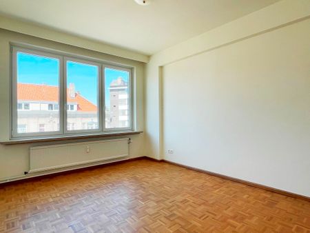 Ruim instapklaar appartement met 3 slaapkamers - Foto 3