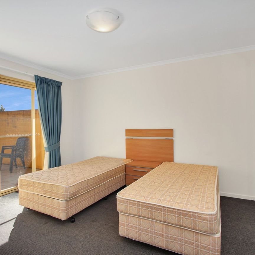 Coastal Living in a Secure 3-Bed Apartment - Photo 1