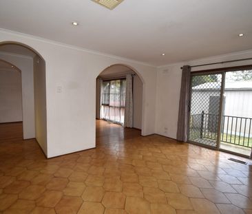 HOME IN QUIET COURT LOCATION - Photo 3