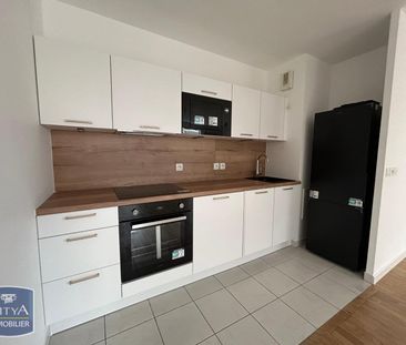 Location Appartement 2 pièces 46m² MASSY 91300 - Photo 6