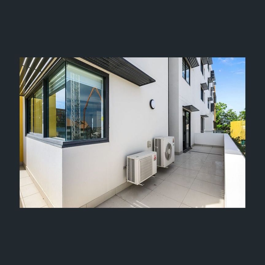 1/450 Main Street, Kangaroo Point, Qld 4169 - Photo 1