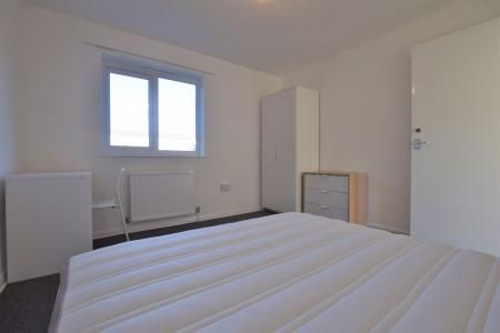 4 Bedroom Student Home -UKC - 53 Downs Rd - Photo 4