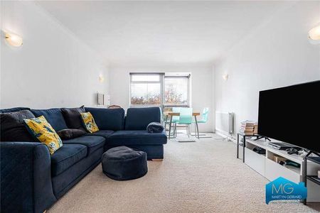 Randall Court, Page Street, Mill Hill, London, NW7 - Photo 2