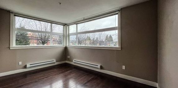 Modern 2bd1ba condo w/ walking distance to SkyTrain, groceries, & food - Photo 2