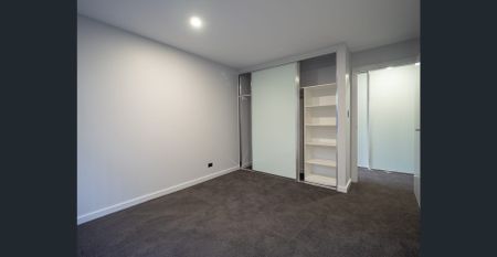 A Refined Take on Everyday Living - Photo 4