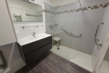 FACE MER T2 BIS FACE MER QUARTIER DE GAULLE - Photo 4