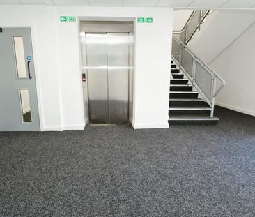 Apartment to rent on - Photo 4