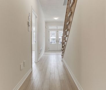 For Lease - 27 Floyd Ford Way, Markham, Ontario - Photo 4