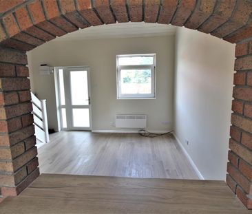 Roman Way, Pewsham, Chippenham, SN15 - Photo 5