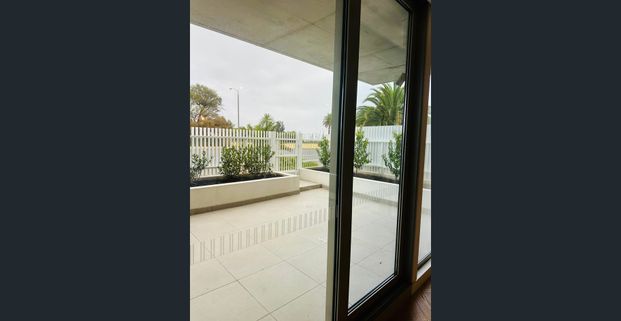 Luxury ground floor residence - Photo 1