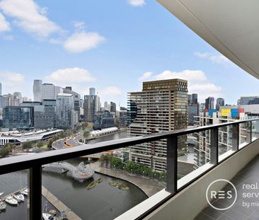 Spacious & Light-Filled Unfurnished Apartment - Photo 5