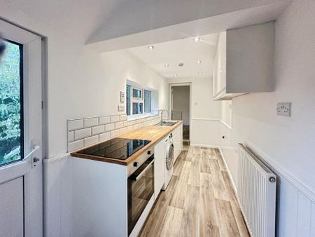 1 bedroom terraced house to rent - Photo 4