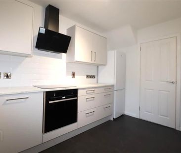 4 The Beeches, Lower Ballinderry, Antrim, BT28 2RJ - Photo 3
