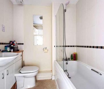 Aphelion Way, Shinfield, Reading, RG2 - Photo 4