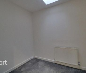 3 bedroom detached bungalow to rent - Photo 4