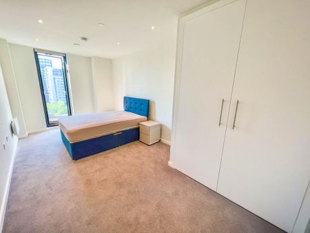 2 bedroom flat to rent - Photo 3