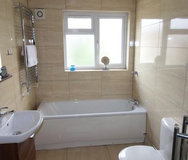 1 bedroom in a house share to rent - Photo 5