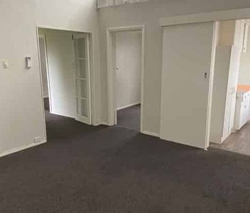 LOCATION IS EXCELLENT !! - Photo 5