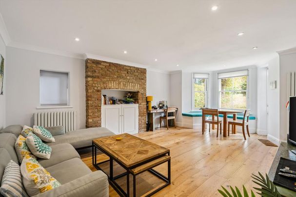 3 bedroom flat to rent - Photo 1