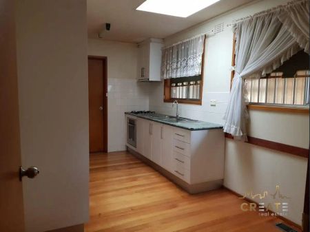 “SPACIOUS, WELL-LOCATED & READY TO MOVE IN” - Photo 5