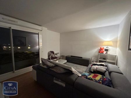 Appartement à louer 3 pièces 65m² - Photo 2