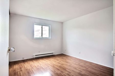 201 · 2e étage - Photo 3