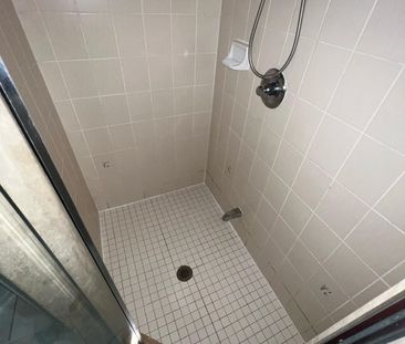 For Lease - 898 Scott Boulevard, Milton, Ontario - Photo 6