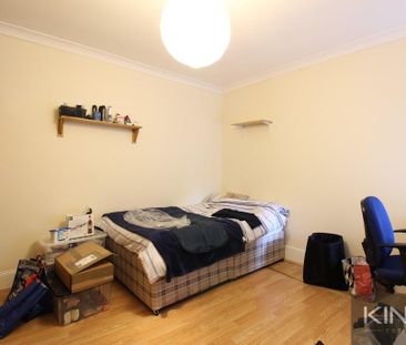 5 bedroom terraced house to rent - Photo 5