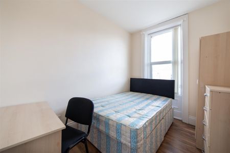4 bed terraced house to rent in Heaton Park Road, Newcastle Upon Tyne, NE6 - Photo 5