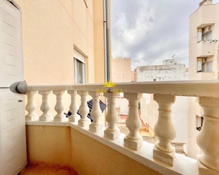 1 BEDROOM APARTMENT - TORREVIEJA - Photo 2