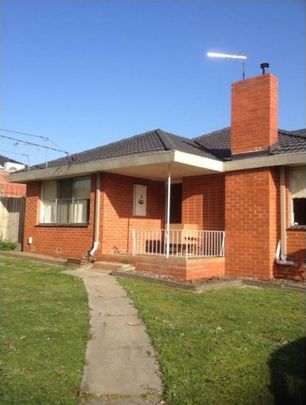 Great Family Home - Photo 1