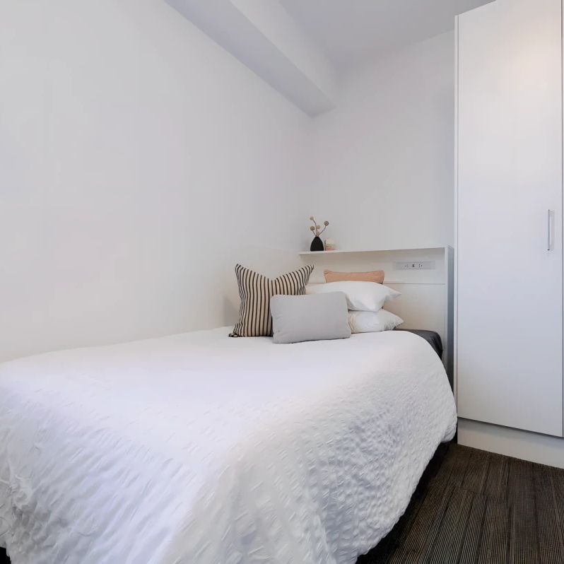 Deluxe Twin Share Studio(High floor Level16-20) - Photo 1