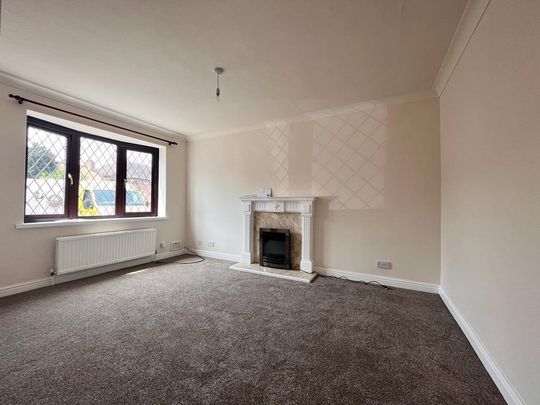 2 bedroom bungalow to rent - Photo 1