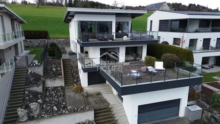 Architektur trifft Panorama: Wohnen mit Seeblick - Photo 5