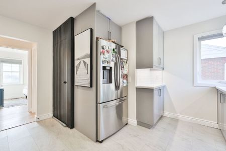 For Lease - 47 Castlefield Drive Unit# Upper, Hamilton, Ontario - Photo 2