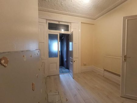 5 bedroom terraced house to rent - Photo 4