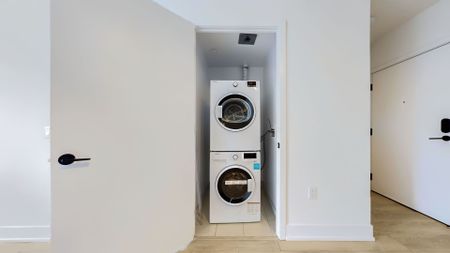 For Lease - 2450 Old Bronte Road Unit# 647, Oakville, Ontario - Photo 2