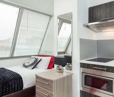 Studio to rent - Photo 5