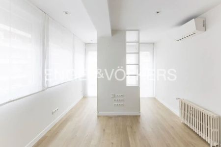 Piso de alquiler en Paseo de la Castellana, Nueva España - Foto 4