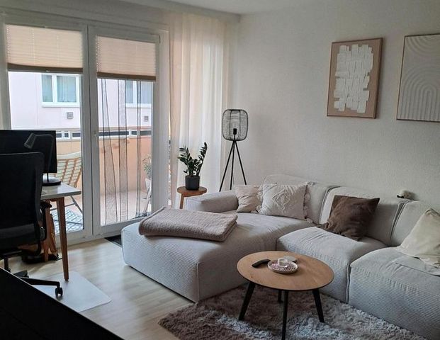 Wunderschöne 2-Zimmer-Wohnung in Stadtparknähe - Photo 1