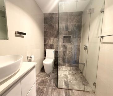 Comfortable Family Home - Photo 4