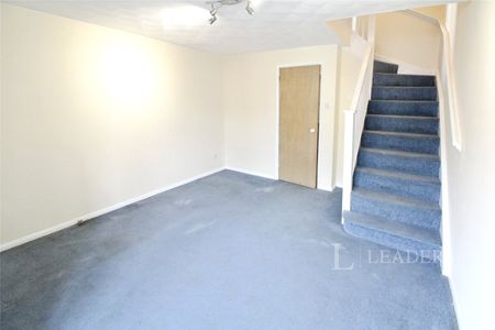 2 bedroom house to rent Twigden Court, Mount Pleasant Road, Luton, LU3 - Photo 2