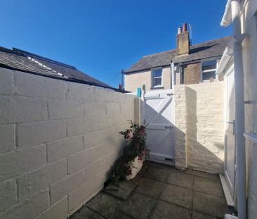 2 bedroom house to rent - Photo 3