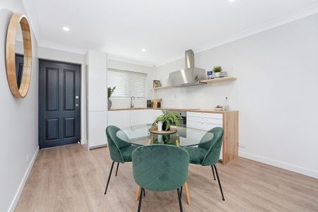 MOVE BEFORE CHRISTMAS! - Photo 5