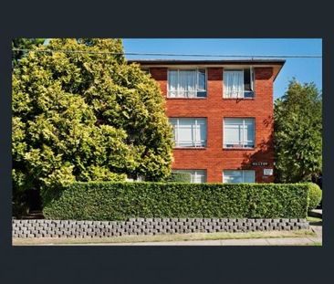 FURNISHED STUDIO IN RYDE - Photo 1
