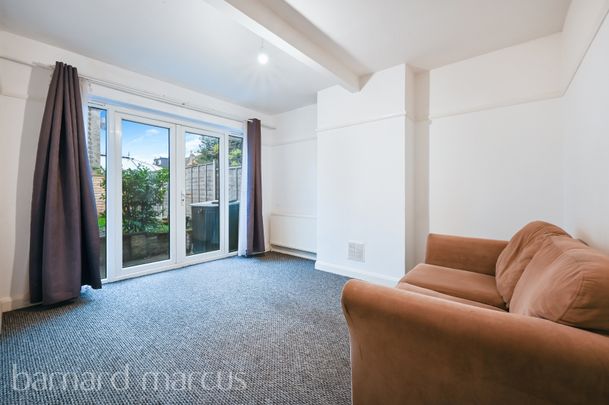 Streatham Vale, London - Photo 1