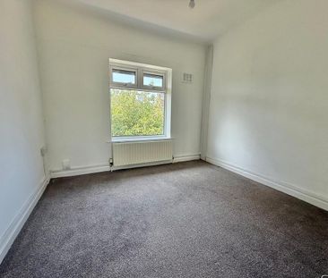 4 bedroom detached house to rent - Photo 6