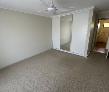 3/7 Reginald Street - Photo 1