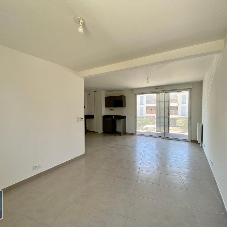 Location Appartement 2 pièces 55m² VILLENAVE D ORNON 33140 - Photo 1