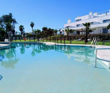 Alquiler de piso en Calle Flor de Saúco - Photo 4